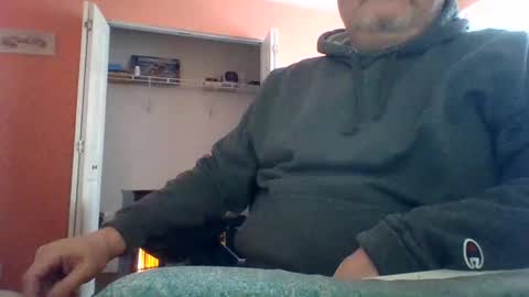 Snapshot of tomcat4848 chatting on February 2025 02:40:01 PM tomcat4848 online show from February 2025 02:40:01 PM