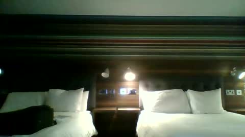 tomhubz online show from September 2025 08:52:02 PM