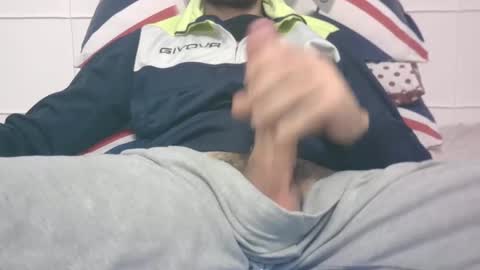 tommaso9046 online show from February 2025 05:14:01 PM