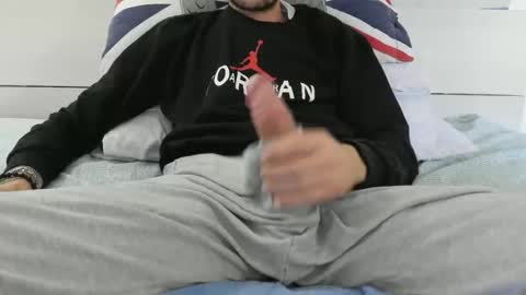 tommaso9046 online show from October 2025 02:26:02 PM