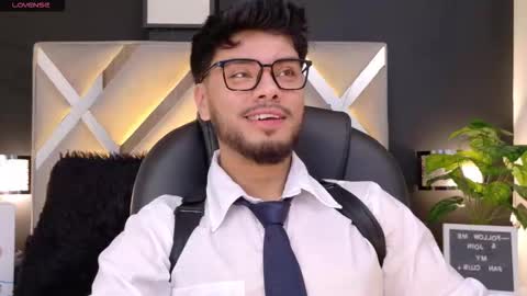 Snapshot of tommiduboiss chatting on November 2025 04:45:02 AM Tommy Dubois online show from November 2025 04:45:02 AM