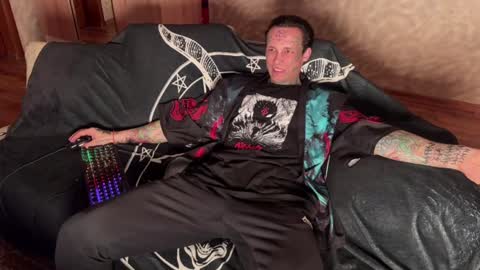 Tommy and Katana online show from February 2025 04:32:02 PM