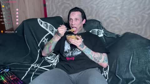 Tommy and Katana online show from February 2025 04:40:01 PM