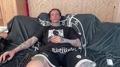 Tommy and Katana online show from March 2025 11:28:01 AM