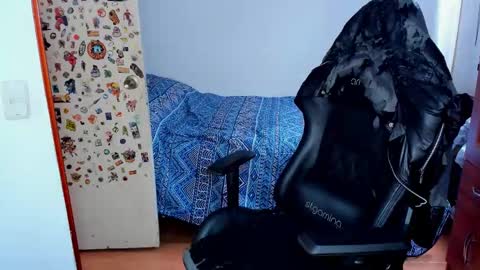 Twitter BreddTommy IG tommy bredd online show from November 2025 06:30:02 PM