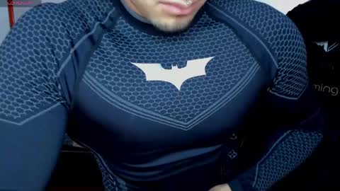 Twitter BreddTommy IG tommy bredd online show from May 2026 07:32:01 PM