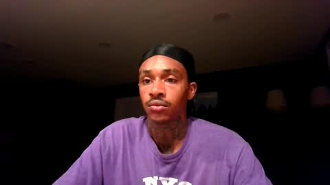 Snapshot of tommy_el_moreno chatting on May 2026 02:27:01 AM Tommy El Moreno online show from May 2026 02:27:01 AM