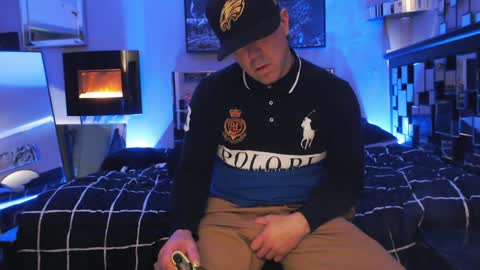 Tommy online show from January 2025 01:53:02 AM