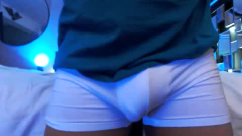 Tommy online show from April 2026 08:40:01 PM