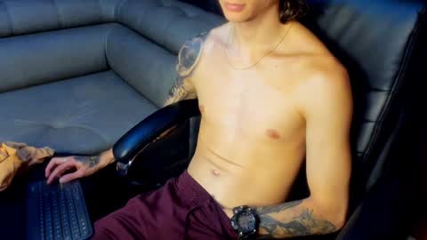 Tommy Slater online show from January 2025 07:49:01 PM