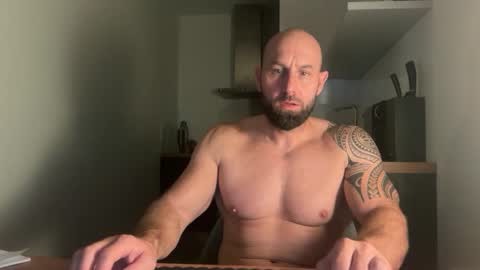 Thomas Fit online show from September 2025 10:04:02 PM