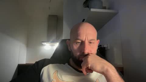 Thomas Fit online show from October 2025 04:48:01 PM