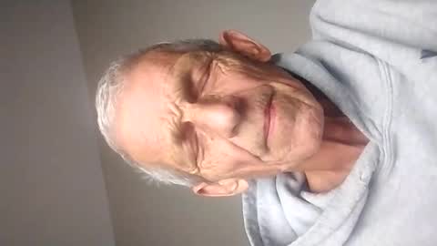 tompeters785222 online show from October 2025 02:22:02 AM