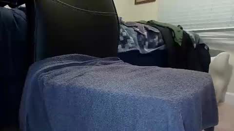 Snapshot of tomt64387741 chatting on November 2025 02:02:02 AM Thomas online show from November 2025 02:02:02 AM