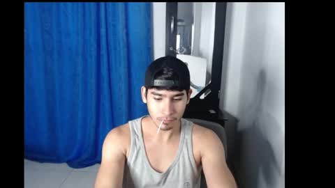 tomycute online show from December 2024 01:07:02 PM
