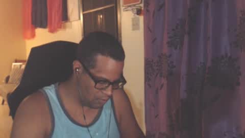 Antonio online show from October 2025 02:12:02 AM