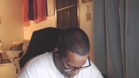 Antonio online show from March 2026 02:02:01 AM