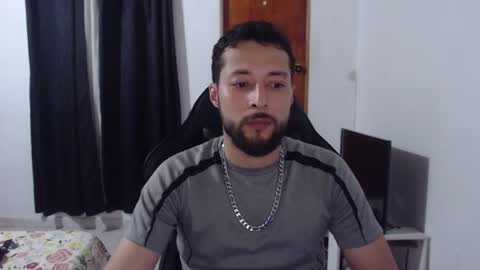 Snapshot of tony__ribas chatting on July 2026 11:31:01 PM Tony Ribas. online show from July 2026 11:31:01 PM