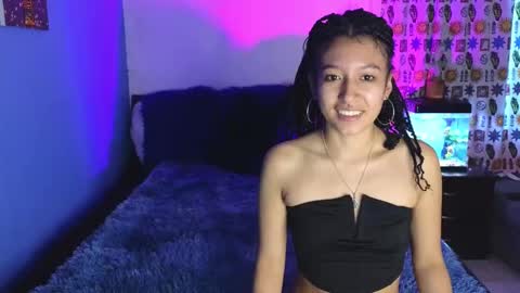 Snapshot of tony_and_sophia chatting on September 2025 11:02:01 AM Sophia Tony online show from September 2025 11:02:01 AM