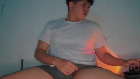 tony_marz online show from April 2026 04:32:01 AM