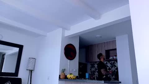 Snapshot of tony_muscle1 chatting on September 2025 08:52:01 PM tony muscle1 online show from September 2025 08:52:01 PM