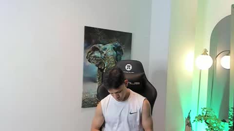 tony_petrov online show from October 2025 04:46:02 AM