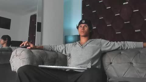 Tony Benedetti online show from February 2026 08:04:01 PM