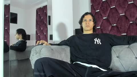 Tony Benedetti online show from April 2026 08:47:01 PM