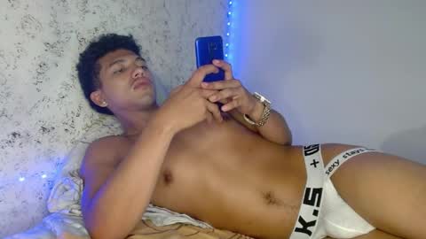 tonydesire_ online show from April 2026 09:04:02 PM