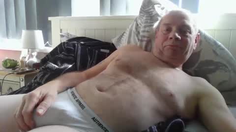 tonygib1962 online show from February 2026 01:09:02 PM