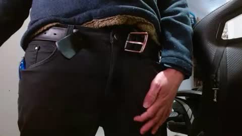 Snapshot of tonytonytony3001 chatting on January 2025 08:21:01 PM tonytonytony3001 online show from January 2025 08:21:01 PM