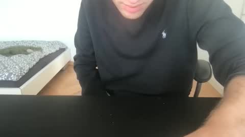 Max online show from September 2025 03:06:01 PM