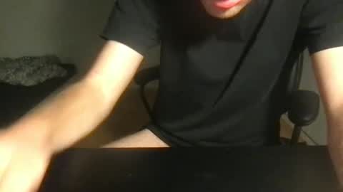 Max online show from September 2025 04:28:01 AM