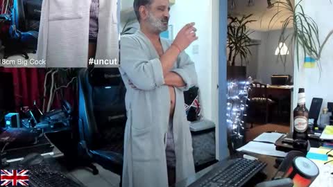 topalphaboss online show from September 2025 07:29:01 PM