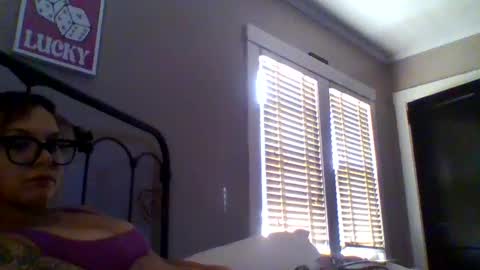 Topanga online show from September 2025 03:23:02 PM