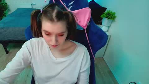 topcranberry online show from December 2025 07:53:02 PM