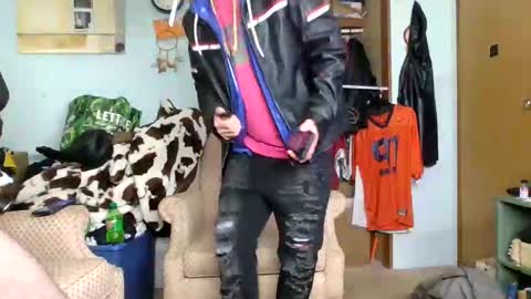 SagMeOreduceMe online show from November 2025 07:13:01 PM