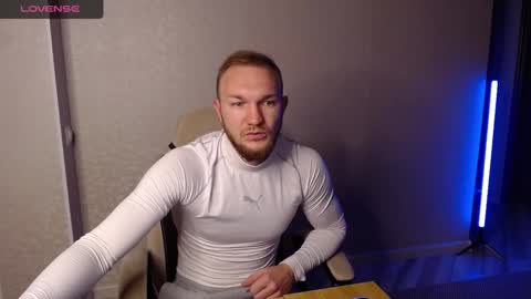 Glebaty online show from December 2024 05:00:01 AM