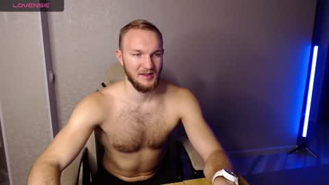 Glebaty online show from December 2024 06:09:01 PM