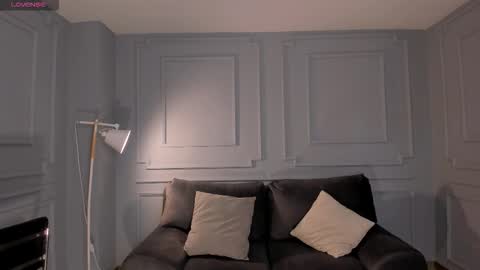 Tori Cross online show from December 2025 12:37:02 AM