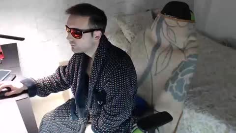 tormaster91 online show from March 2025 04:52:02 PM