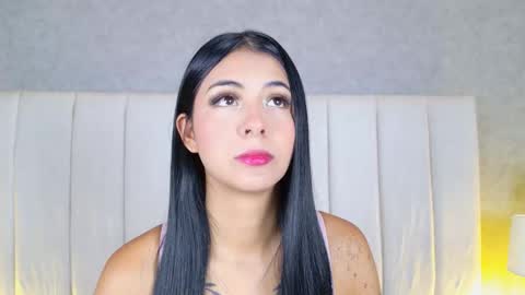 Ana Maria  online show from September 2025 12:39:01 PM