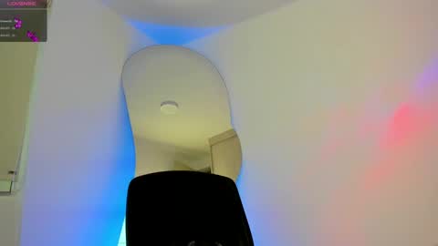 Snapshot of torycooper chatting on March 2025 10:52:02 PM TORY COOPER online show from March 2025 10:52:02 PM