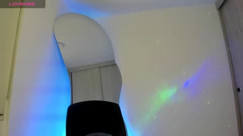 Snapshot of torycooper chatting on October 2025 12:05:02 AM TORY COOPER online show from October 2025 12:05:02 AM