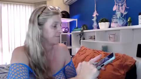Milly online show from February 2025 11:06:01 PM