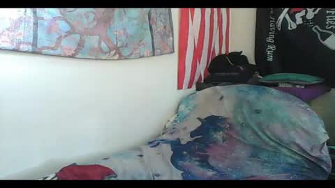 Luna online show from December 2024 08:58:02 PM