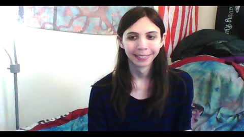 Luna online show from February 2025 09:37:01 PM
