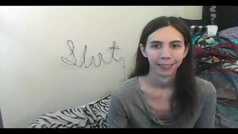 Luna online show from December 2025 03:11:01 AM