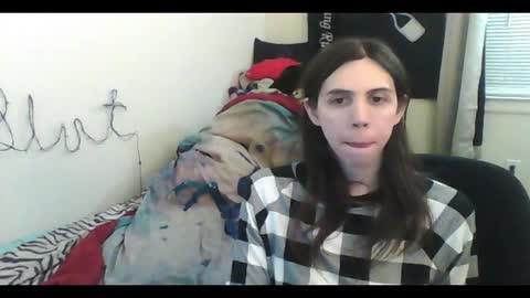 Luna online show from February 2026 02:05:01 AM