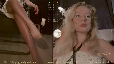 Snapshot of totally_spy chatting on May 2026 08:11:01 AM Madam Viktoria Vacation in Portugal 2811 - 0412 online show from May 2026 08:11:01 AM